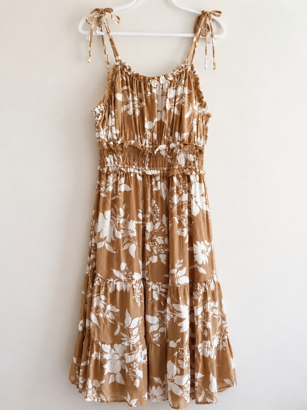 Just Found 1X Floral Smocked Midi Dress Tan Cream Camel Cottagecore Boho NWOT - Picture 2 of 12